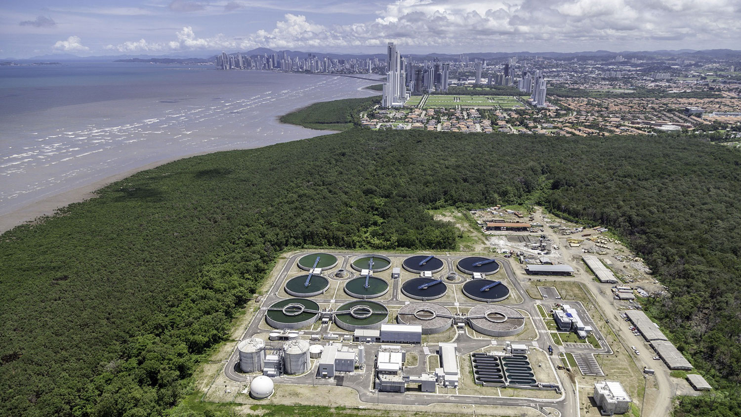 imagen de la planta de tratamiento de aguas residuales Juan Díaz en Panama